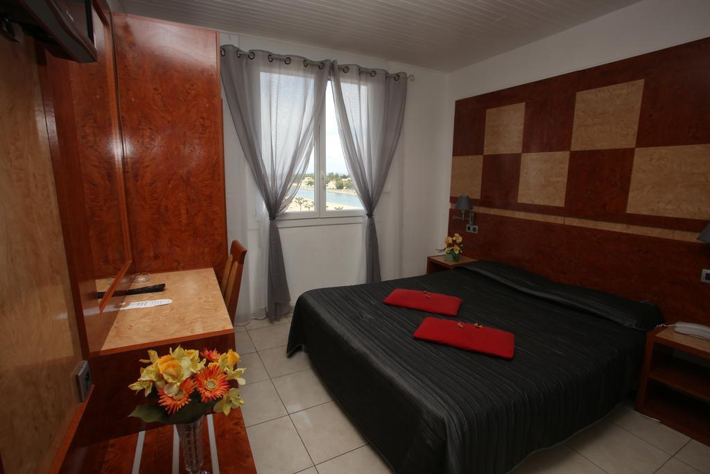 Hotel Le Richmont Marseillan  Ngoại thất bức ảnh