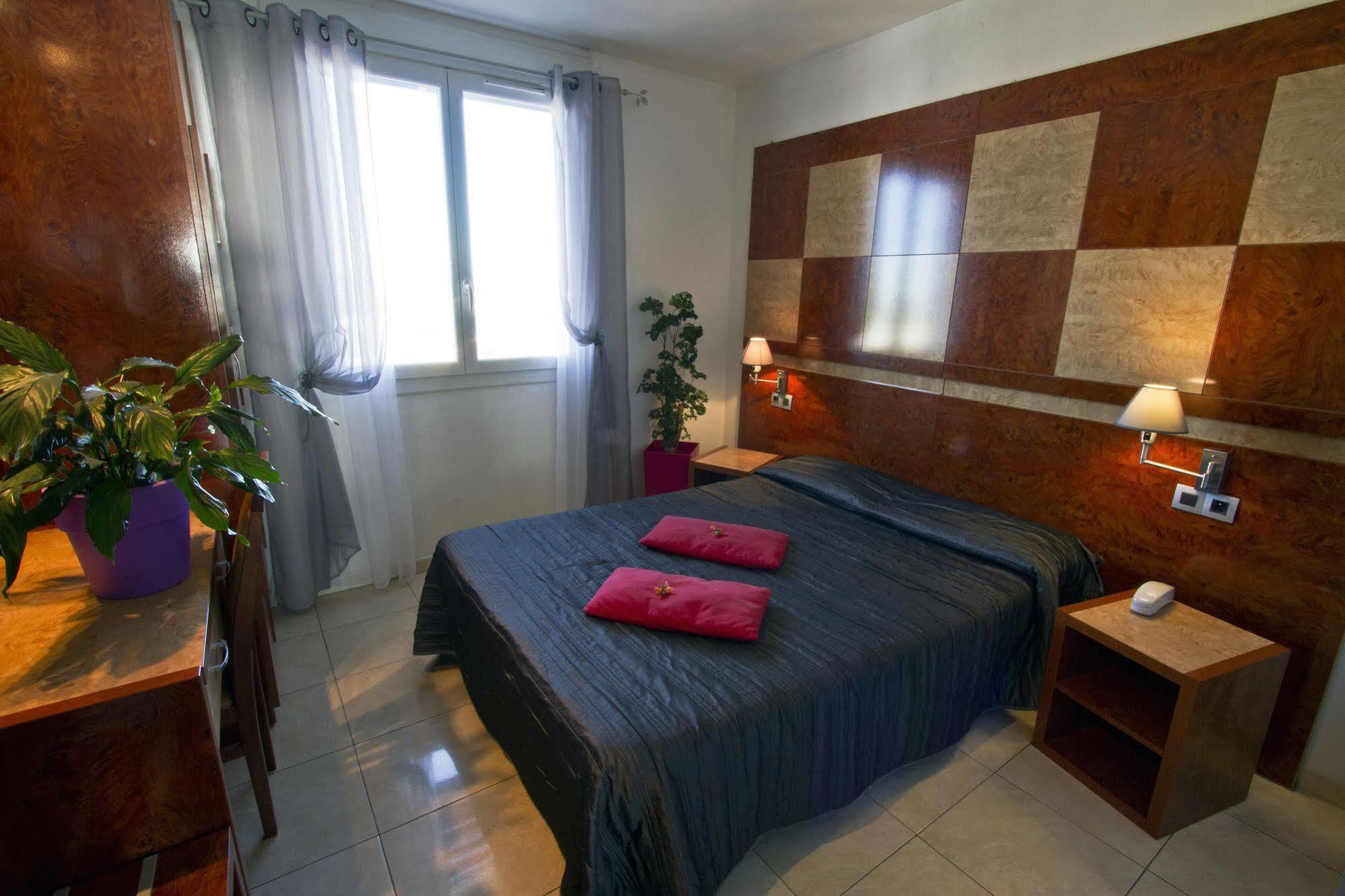 Hotel Le Richmont Marseillan  Ngoại thất bức ảnh